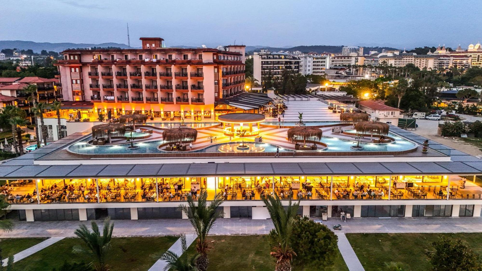 Justiniano Club Park Conti Hotel Okurcalar Exterior photo